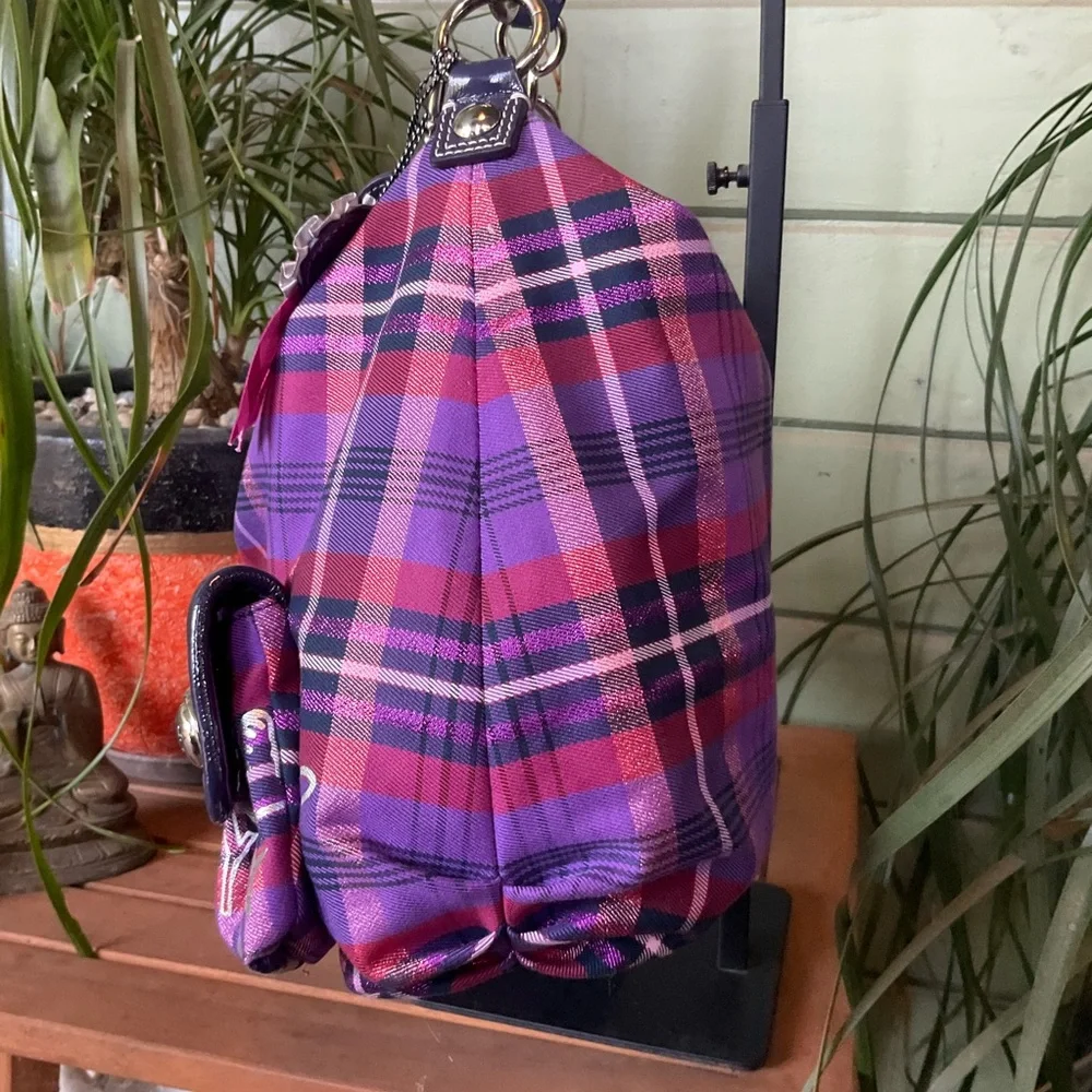 Coach Poppy Tartan hobo, 4 hang tags, like new, statement bag for vintage lovers - Picture 4 of 13